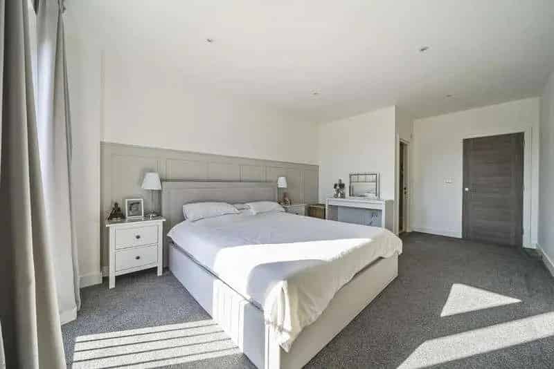 2 Bed Flat for Sale in Portsmouth
