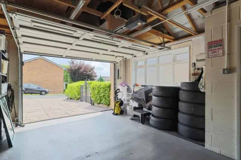 3 Bed Detached House For Sale Double Garage Corner Plot