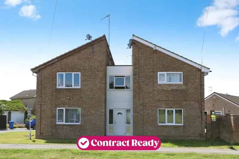 Refurbished Studio Apartment for Sale