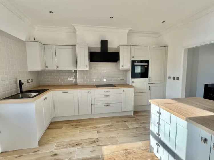 3 Bedroom Flat for Sale Sandgate Kent