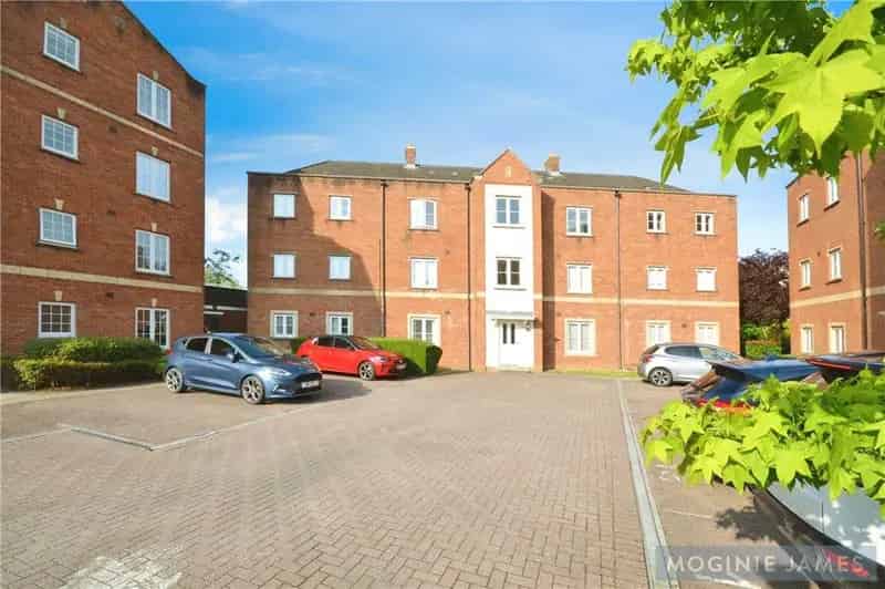2 Bedroom Apartment for Sale