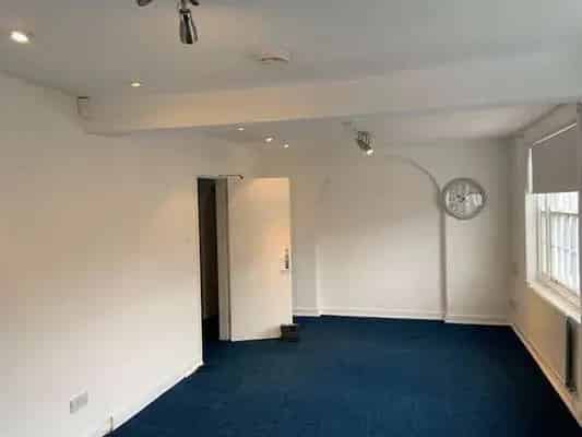 Knutsford Office Suites to Rent