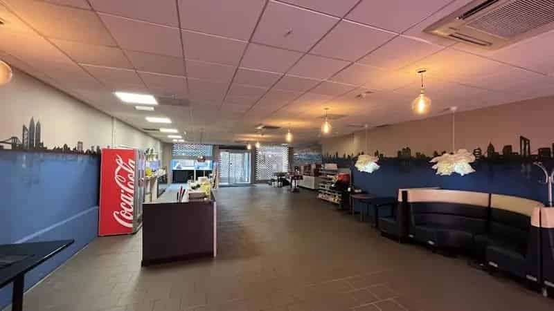 Glasgow City Centre Retail Unit - High Footfall Location