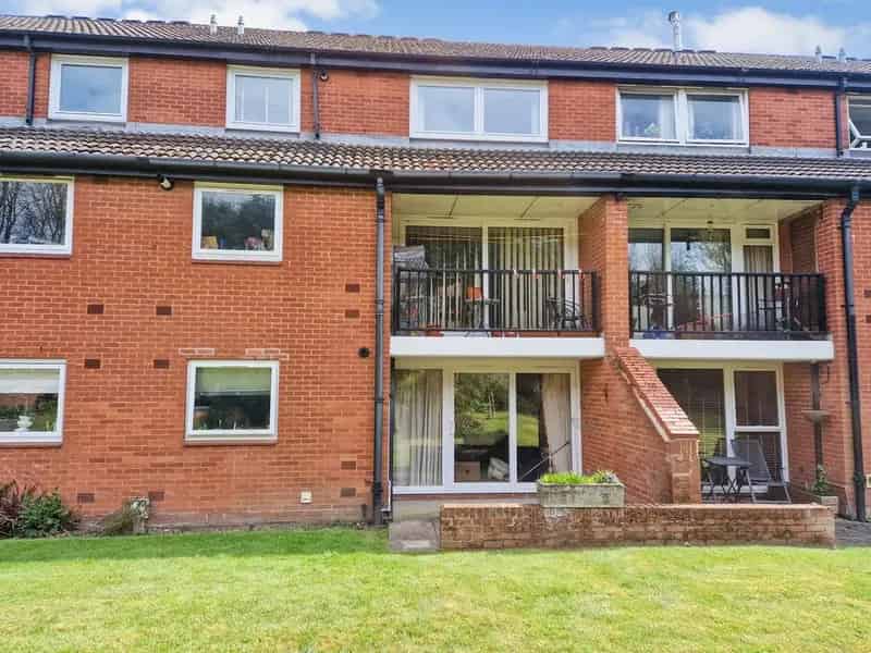 2 Bedroom Flat for Sale
