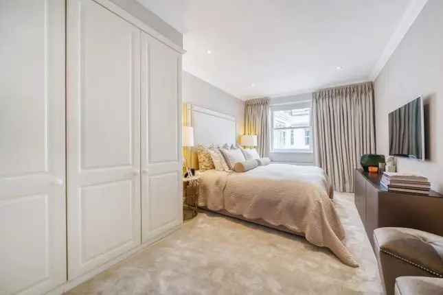Luxurious Lancaster Gate Apartment 101 sq m 2 Beds