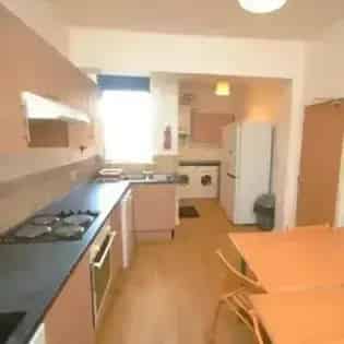 7 Bed Student Property Manchester All Bills Included