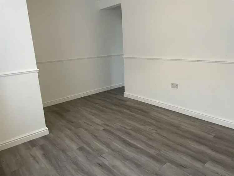 2 Bedroom Terraced House To Let