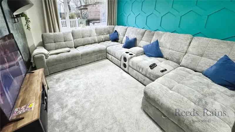 3 bedroom Mid Terrace House for sale, Throckley, Newcastle Upon Tyne, NE15