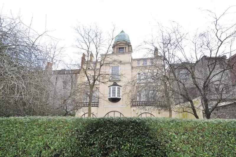 Studio to Rent Bristol - Premium Property Management