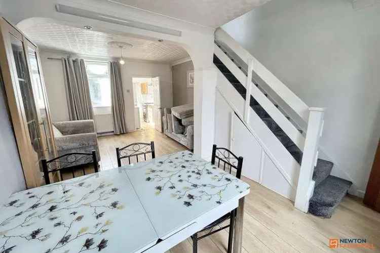 2 Bed Semi-Detached House for Sale No Onward Chain