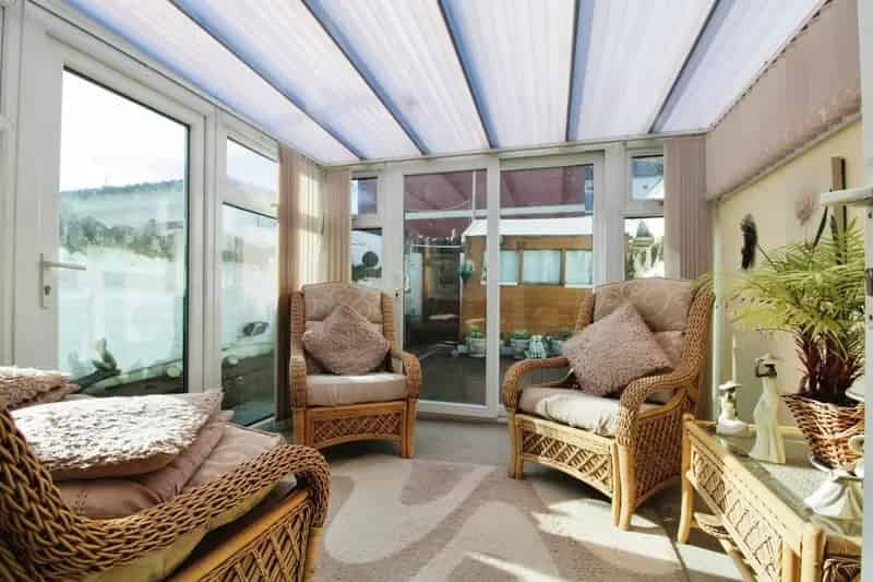 3 Bedroom Semi-Detached House with Four Reception Rooms and Converted Loft