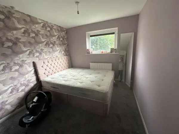 Flat For Rent in Lancaster, England