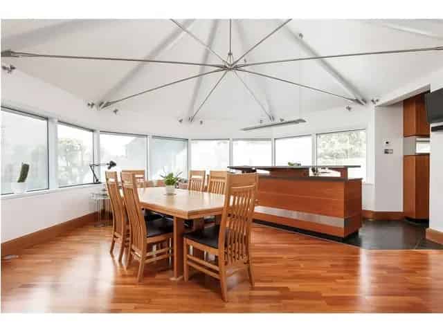 3 Bedroom Flat for Sale in Edinburgh