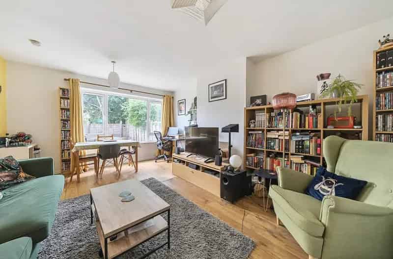 2 Bedroom Flat for Sale in Catford