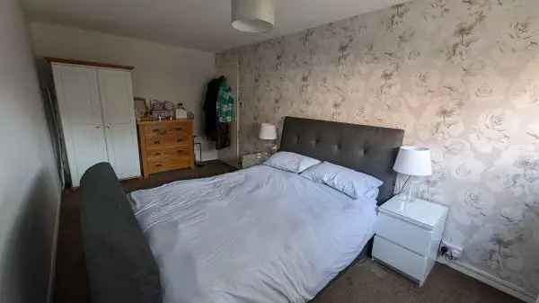 Flat For Rent in Thanet, England