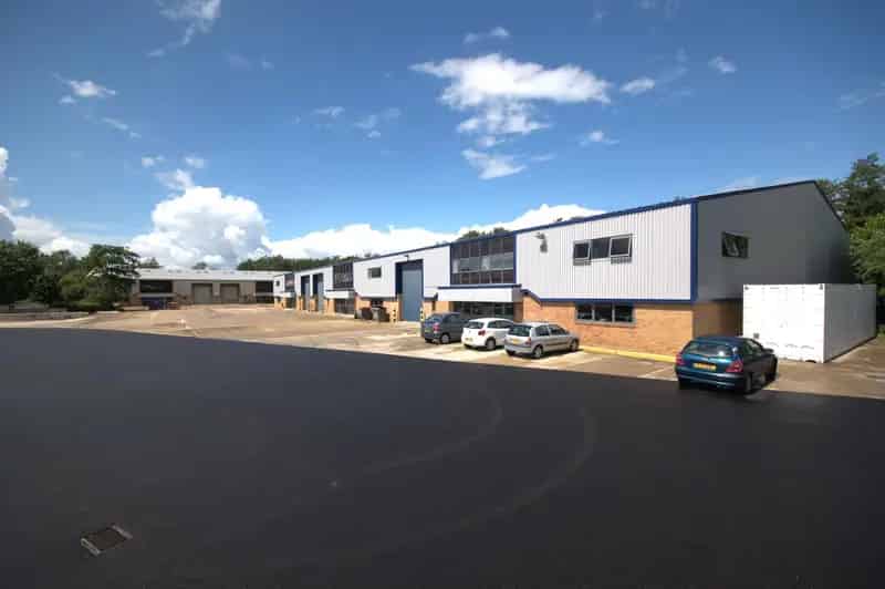 Modern Industrial Warehouse Unit Q2 2025