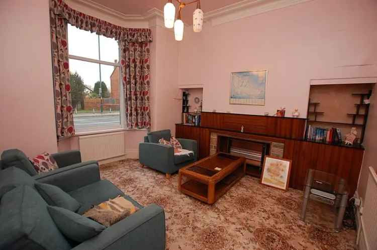 4 Bedroom End Terrace House For Sale Ashton under Lyne