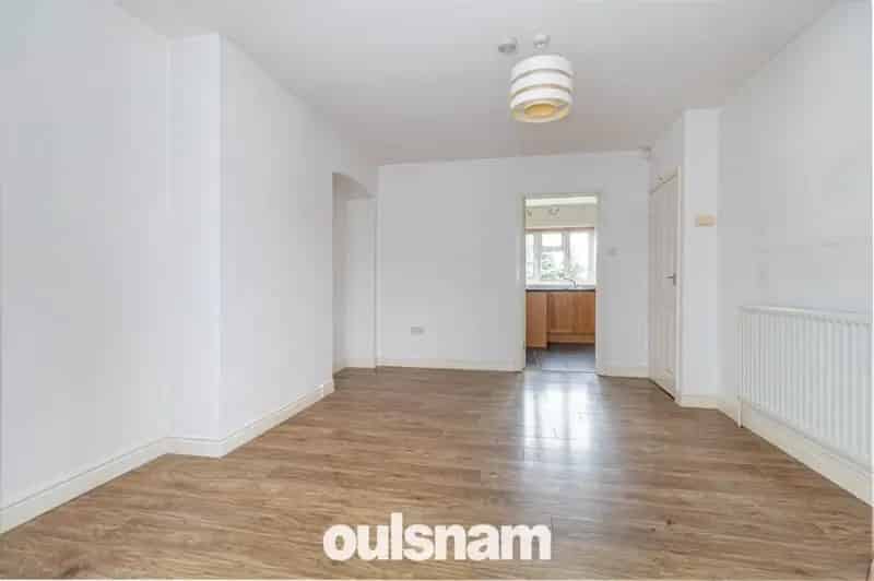 3 bedroom terraced house