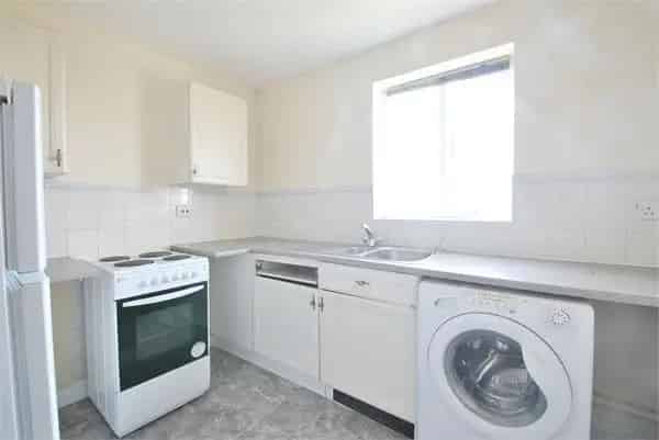 1 Bedroom Flat House to Rent