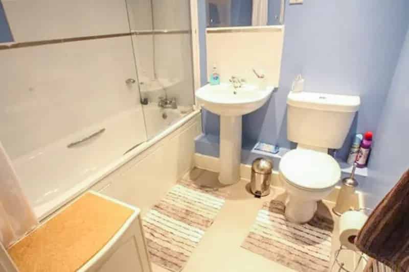 Flat For Sale , Aylesbury, England