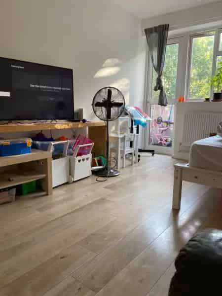 Kitchen and Bedroom Space Available