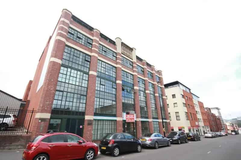 2 Bedroom Apartment to Rent in Digbeth