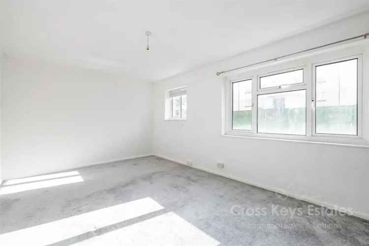 2 Bedroom Apartment House to Rent in Milehouse Plymouth