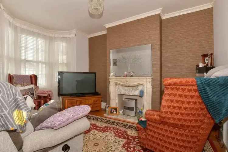 4 Bedroom Detached House For Sale Near Abbey Wood