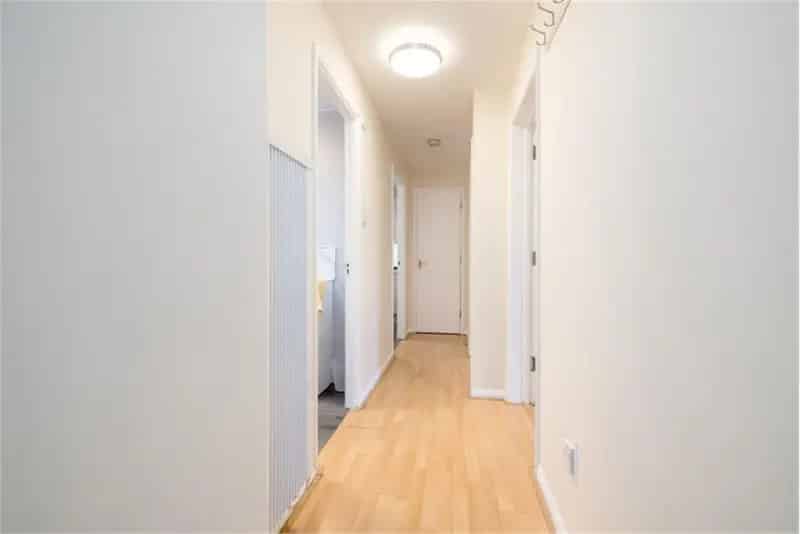 1 Bed Ground Floor Flat Gilmerton - Modern Kitchen Parking