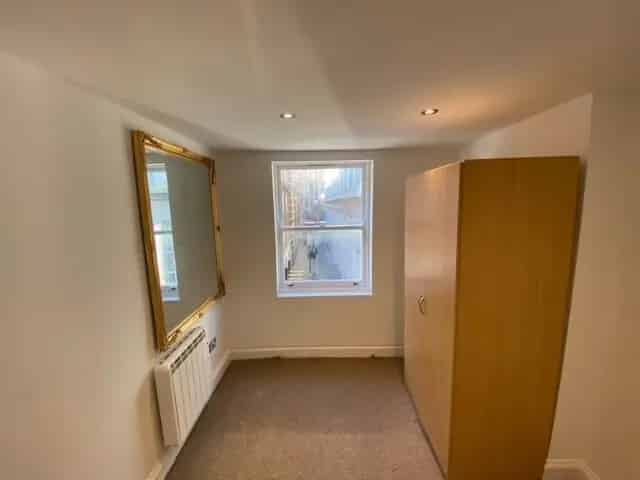 Two Bedroom Apartment near Holborn Station