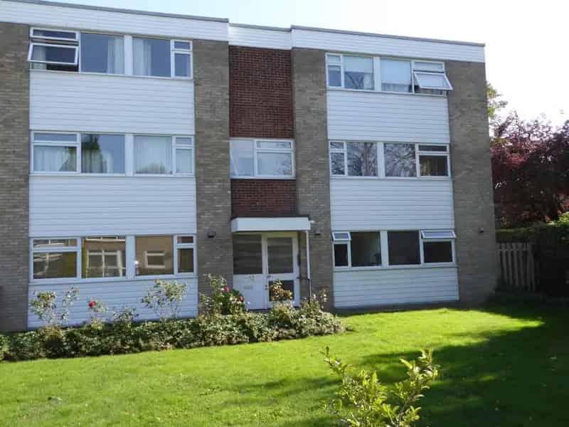 2 Bedroom Apartment to Rent Near Science Parks