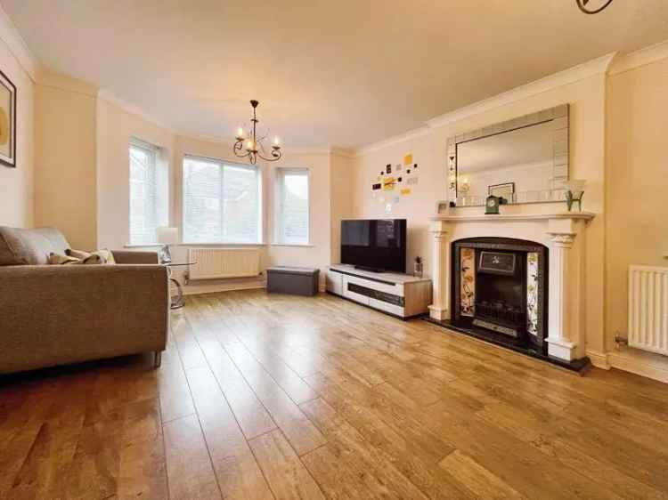 4 Bedroom Detached House for Sale in Heaton Bolton