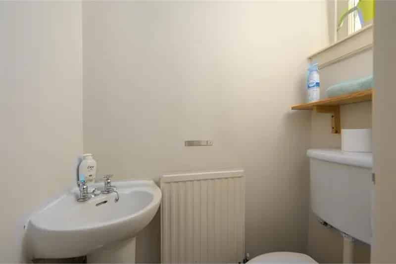 1 Bed Ground Floor Flat - Ideal First Time Buy or Investment