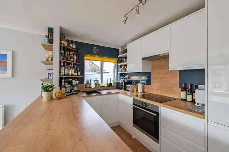 1 Bed Flat for Sale in Walthamstow Village