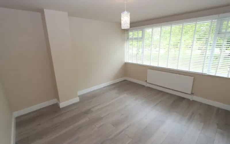 3 bed property for sale