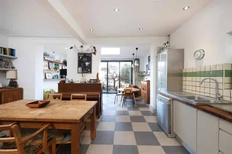 4 Bedroom Victorian House for Sale Near St Andrews Park