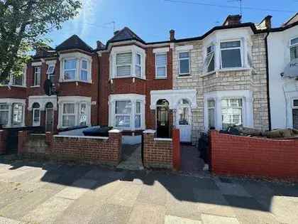 Single Room in 6-Bedroom HMO near Edmonton Green Station