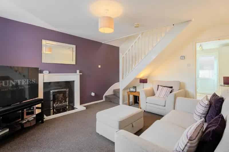 2 Bedroom Semi-Detached House For Sale