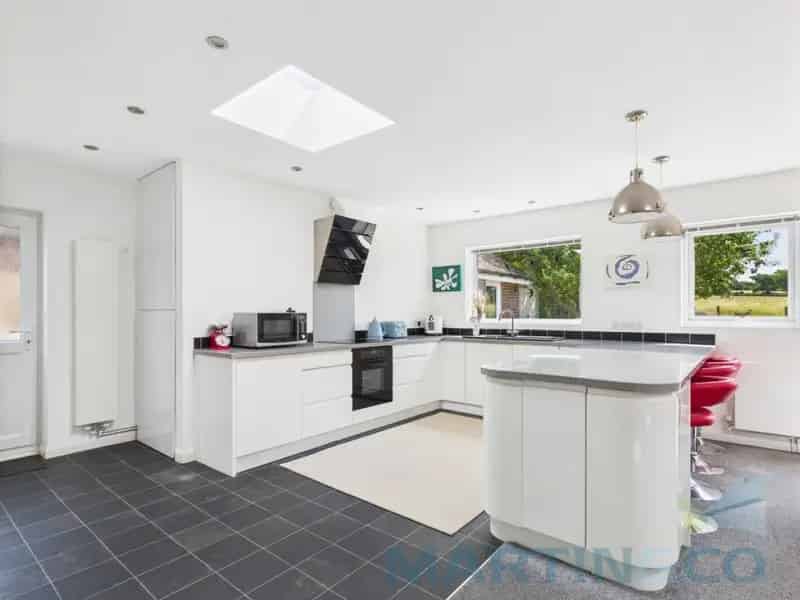 3 Bedroom Bungalow To Rent Available August 2025