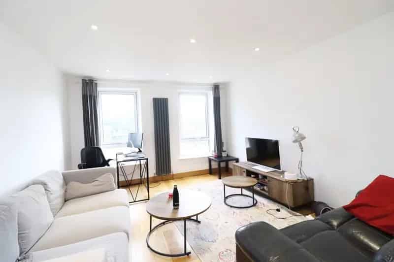 4 Bedroom Townhouse House to Rent