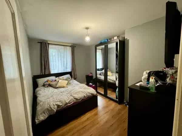 Flat For Rent , London, England
