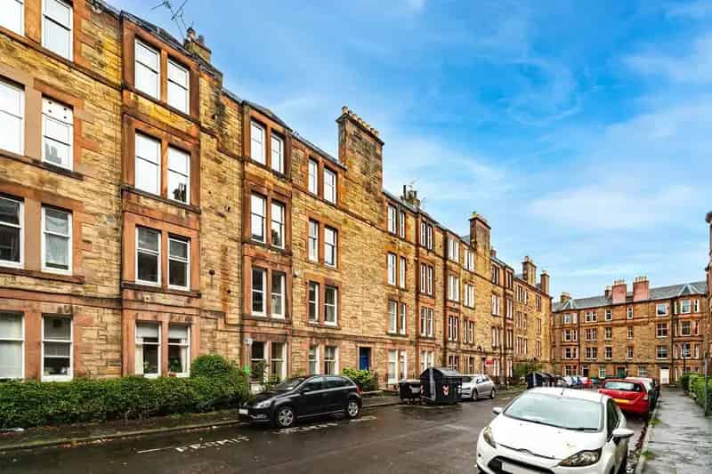 1 Bedroom Apartment to Rent in Morningside