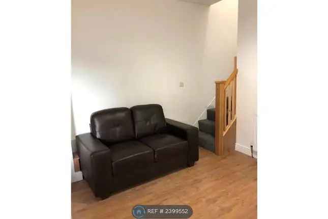 Semi-detached House to Rent in Bristol BS16