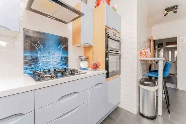 Four Bedroom Family Home Southgate Drive Extended Modernized