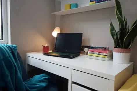 Double Room Cardiff All Bills Included High Speed Wi Fi