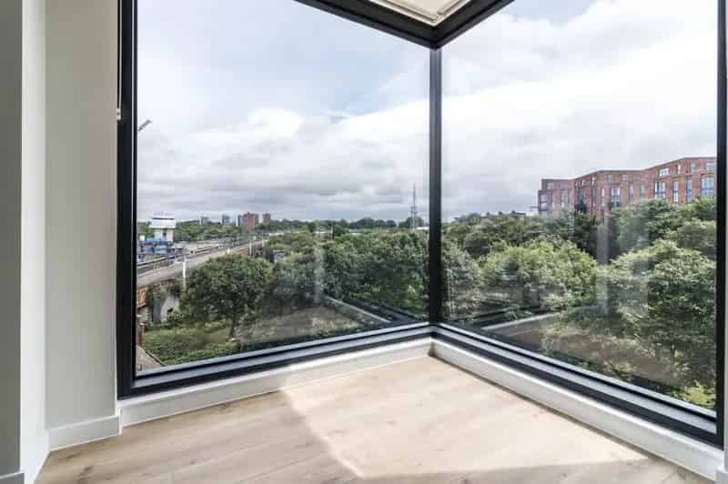2 Bedroom Furnished Apartment Manchester City Centre