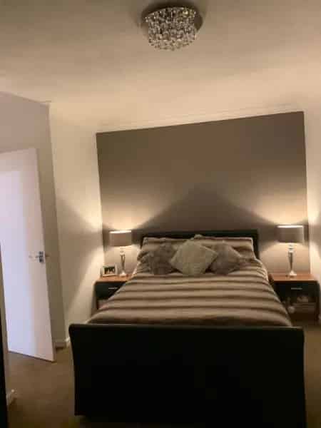 1 Bedroom Flat Near Amenities and Transport
