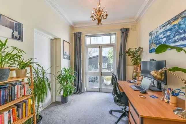 4 Bed Flat to Rent Kennington Road Kennington London SE11