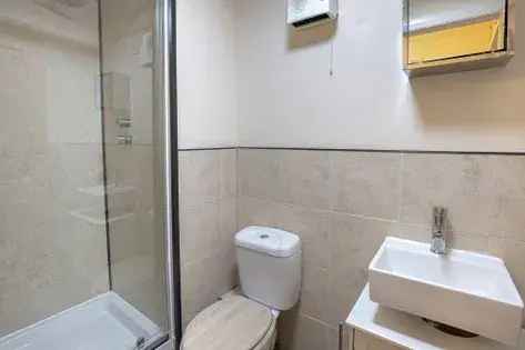1 Bedroom Furnished Flat in Aberdeen Hilton Area