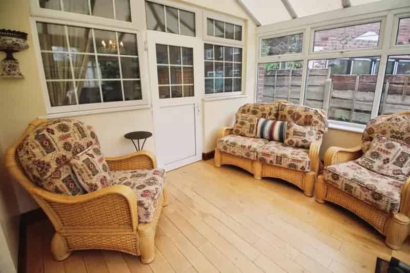 4 Bed House For Sale Near M56M60